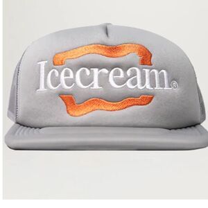ICECREAM NEWYAK CITY ESSENTIAL HAT retro SnapBack, Grey, NWOT Paper intact